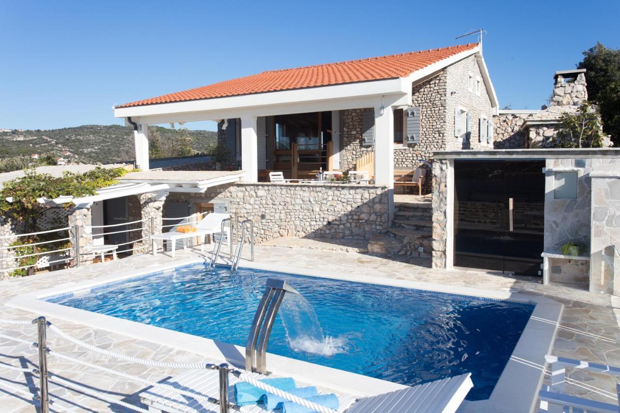 Villa, Stone House With Swimming Pool & Sauna, Beach, Sevid Luaran gambar
