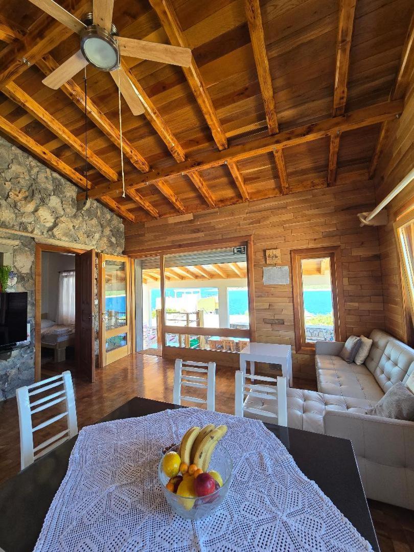Villa, Stone House With Swimming Pool & Sauna, Beach, Sevid Luaran gambar