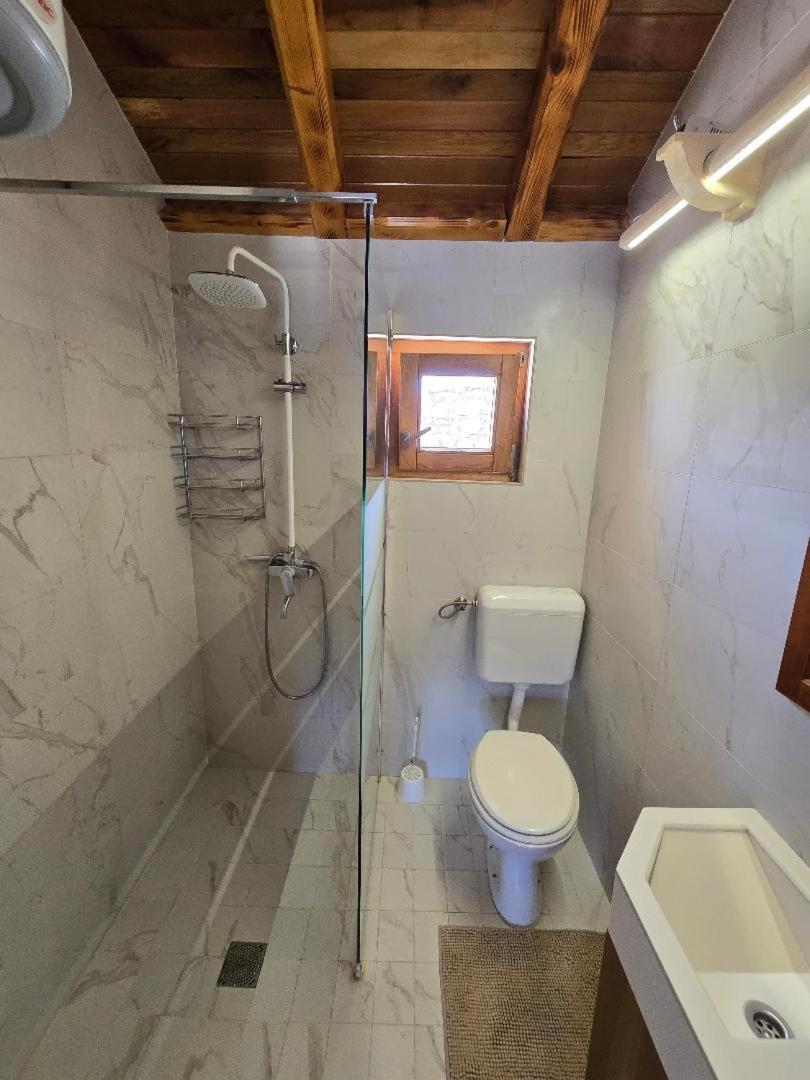 Villa, Stone House With Swimming Pool & Sauna, Beach, Sevid Luaran gambar